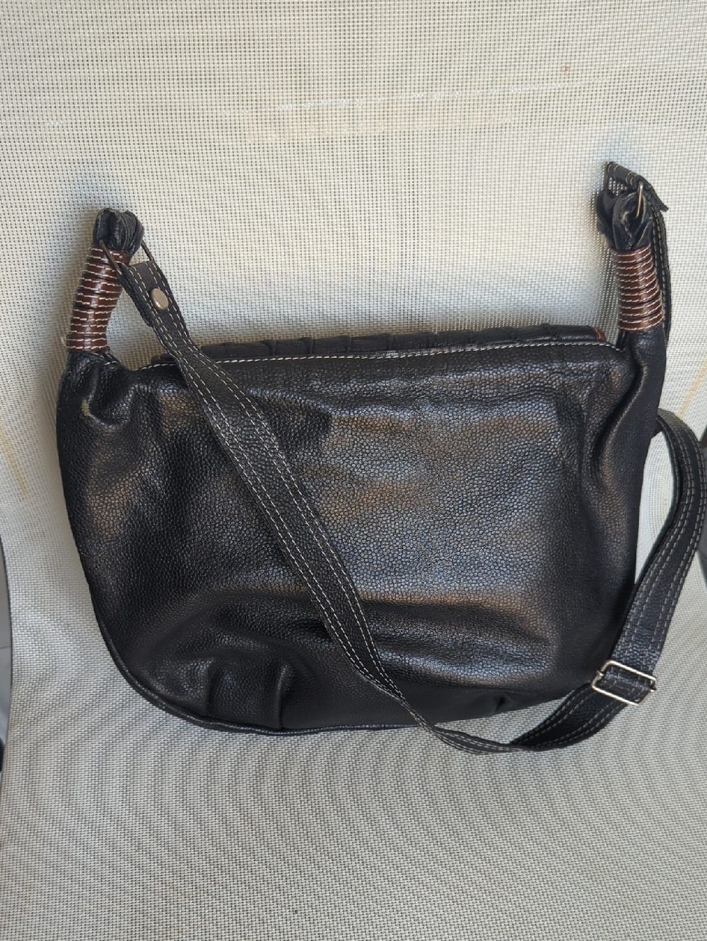 Besuzzi Franco Vintage Italian Black Leather Crossbody‎ Bag with Brown Trim - Picture 4 of 4